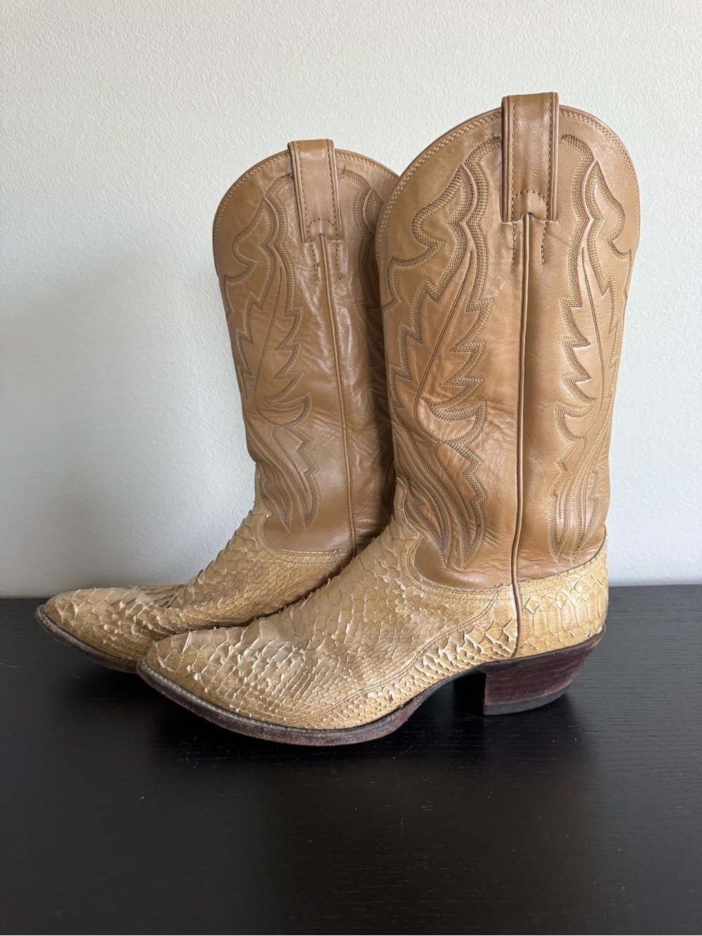 Vintage Justin Tan Exotic Snakeskin & Leather Cowboy Boots USA Made 10.5 D